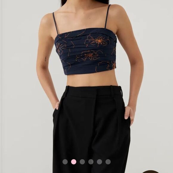 LOVE, BONITO | Naomi Embroidered Camisole Top in Rekindled Blooms - Picture 2 of 14